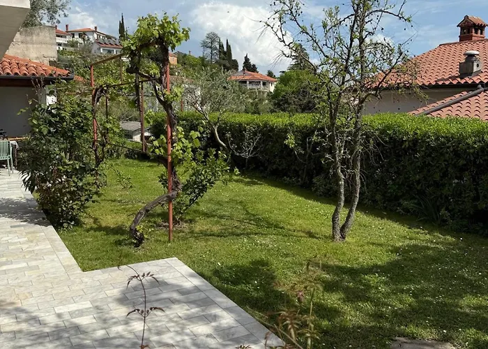 Апартаменты Oblak *